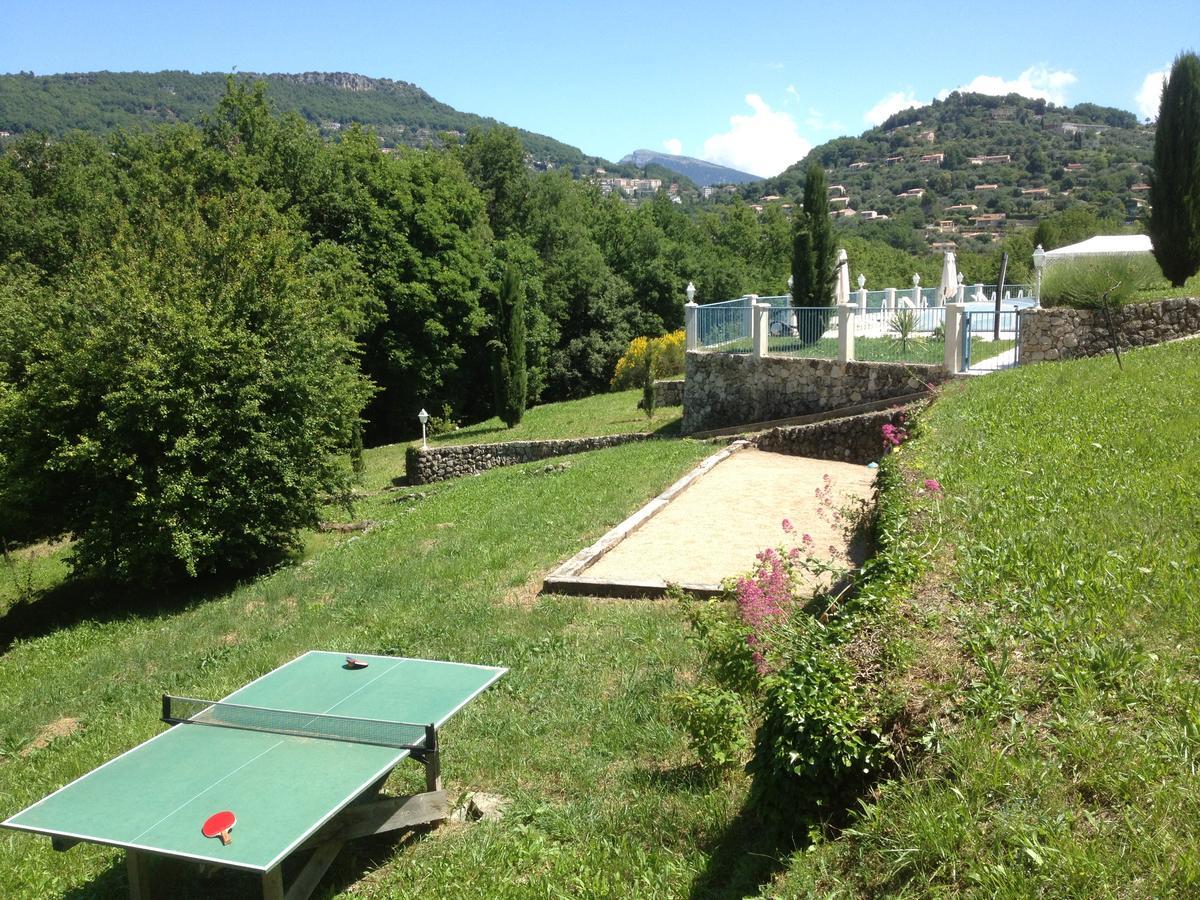 Chambre Double ou Lits Jumeaux avec Terrasse